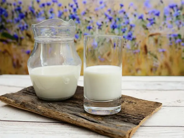O preço do leite pago ao produtor em Mato Grosso tem alta de 5,19%