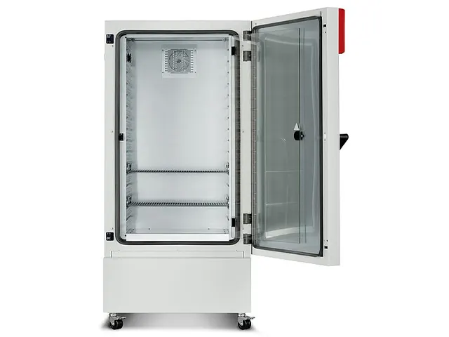 Incubadora Refrigerada com Circulação de Ar Forçada KB400