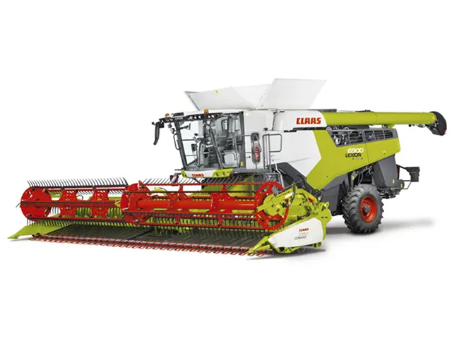 Colheitadeira Claas Lexion 8700