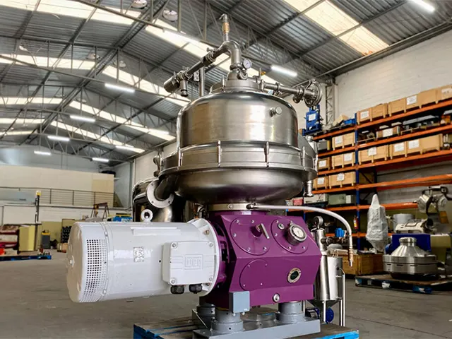 Centrífuga Alfa Laval AFPX 517