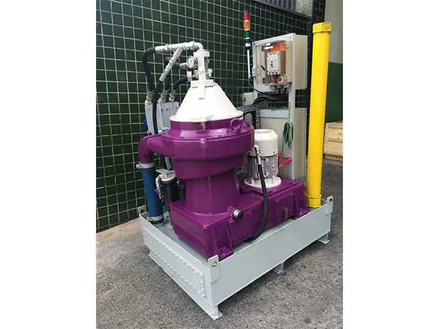 Centrífuga Alfa Laval MFPX 307