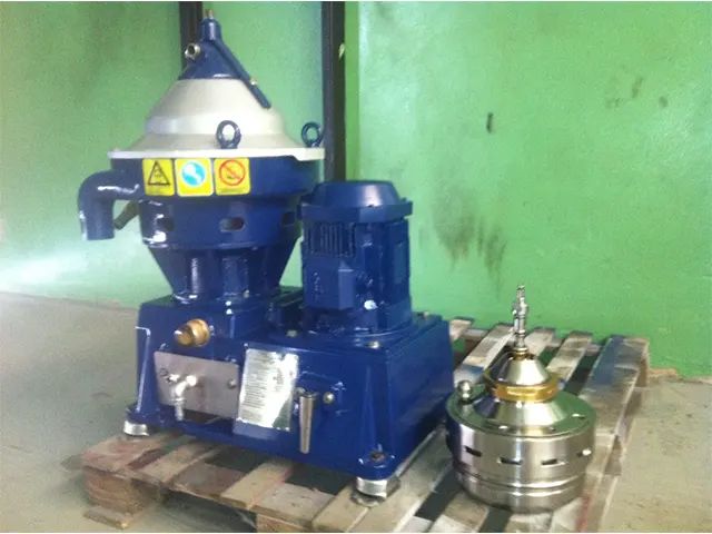 Centrífuga Alfa Laval MMPX 403