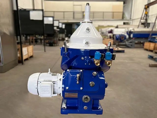 Centrífuga Alfa Laval MOPX 205